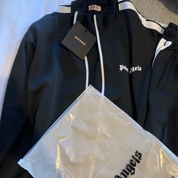 Men's Sets - Picture 13 of 14